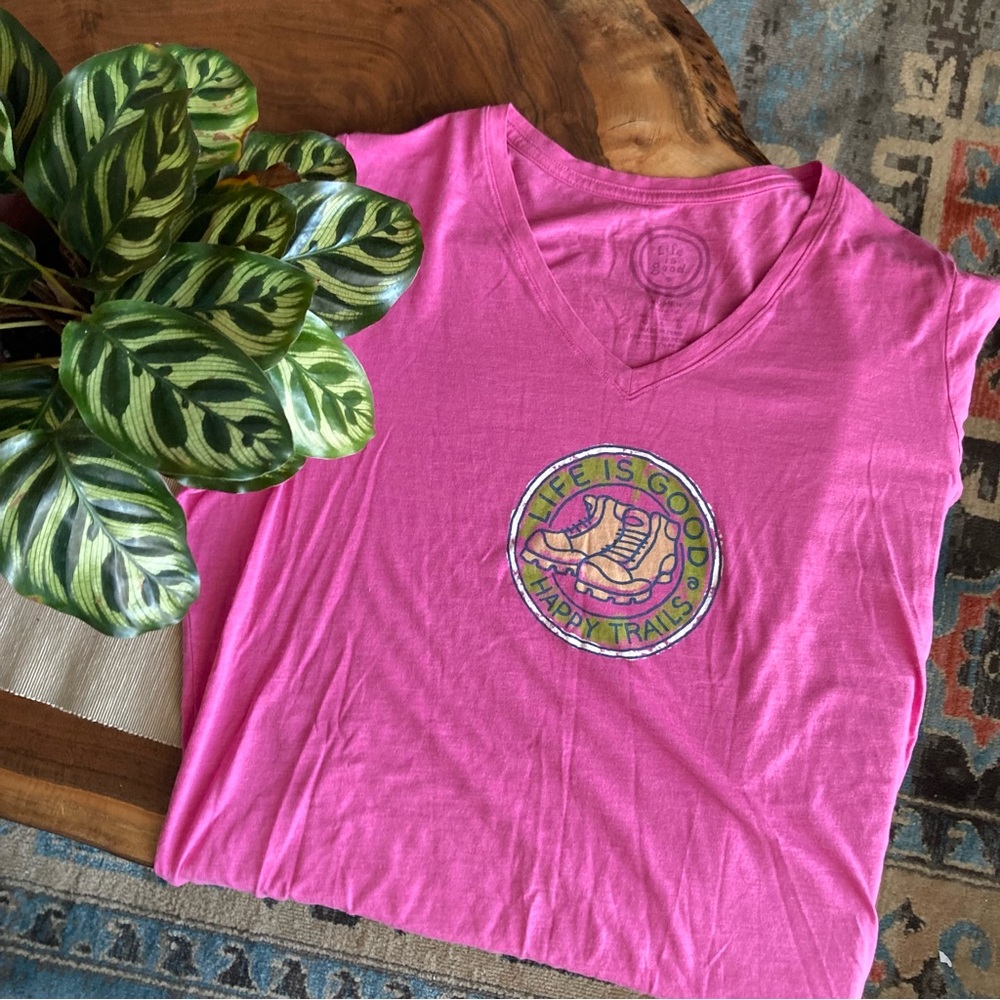 Pink Life is Good V-neck T-shirt